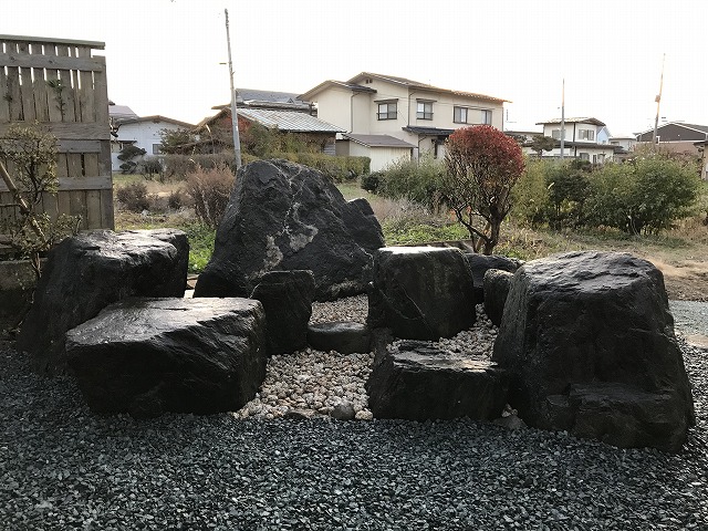 管理しきれない樹木類を整理